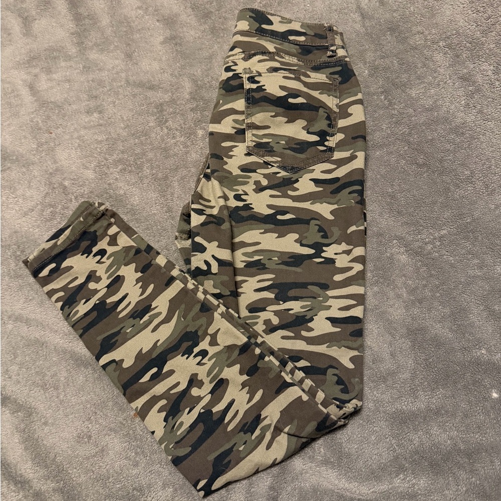 NOBO Women's Camouflage High Rise Jeans